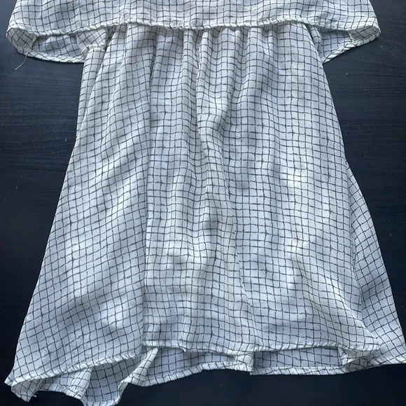 T-Back Grid Dress - Picture 3 of 6